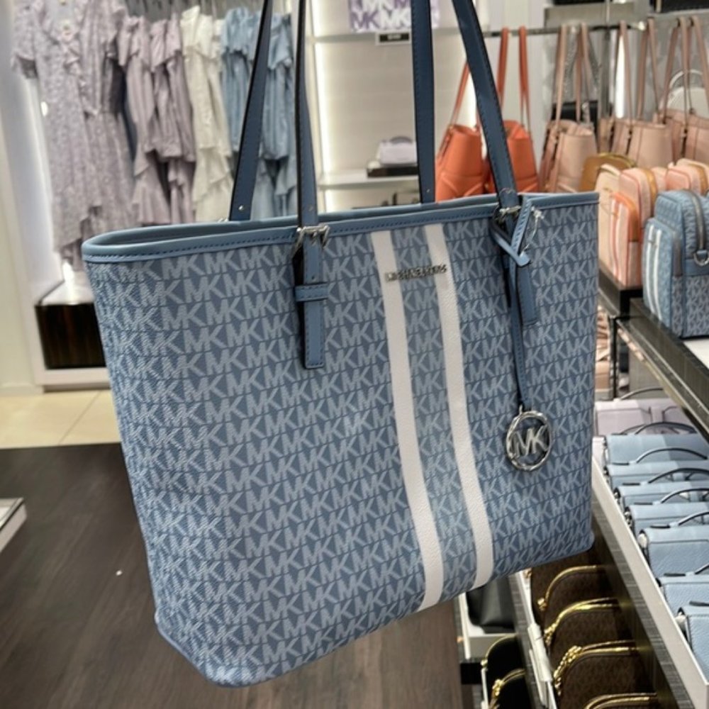 Michael Kors Jet Set Travel Medium Carryall Tote Chambray Multi - Picture 3 of 16